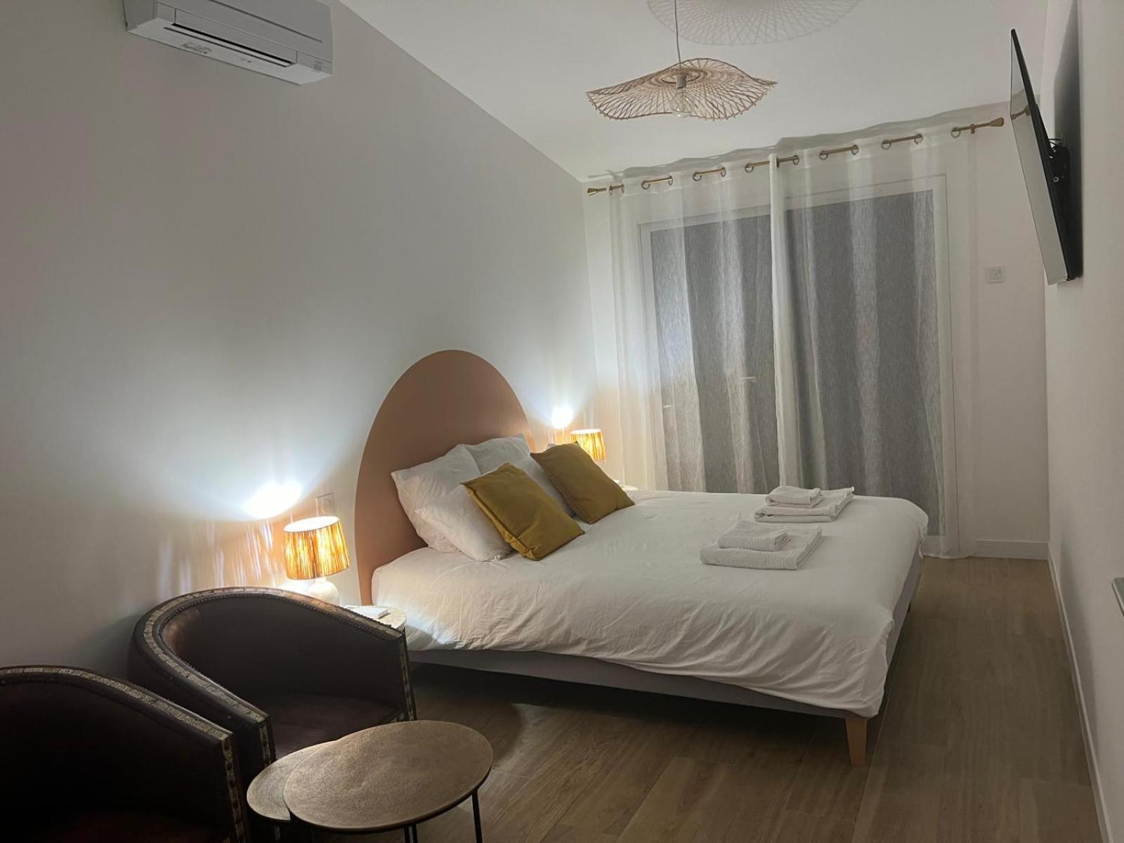 Great Room 29 Мериньяк Экстерьер фото